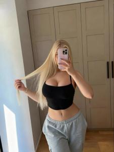 603386477: Chica busca chico en Almería