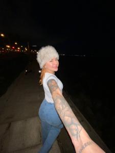 631227788: Chica busca chico en Barcelona