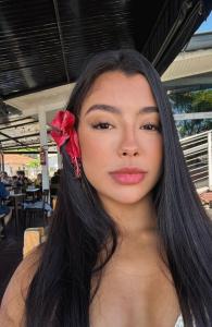 643726130: Chica busca chico en Huelva