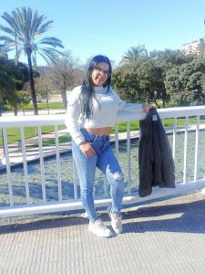 611219668: Chica busca chico en Valencia