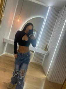 631269133: Chica busca chico en Tenerife