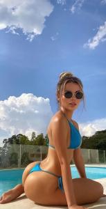 642881758: Chica busca chico en Murcia