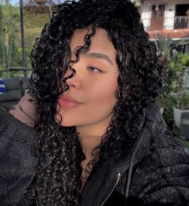 631167442: Chica busca chico en Lérida