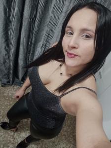 658359621: Chica busca chico en Badajoz