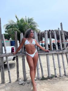 632125180: Chica busca chico en Barcelona