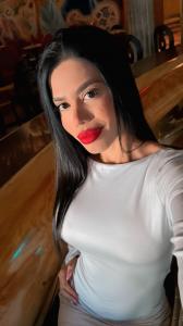 607636887: Chica busca chico en Madrid