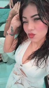 643048478: Chica busca chico en Navarra