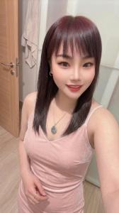 617647333: Chica busca chico en Barcelona