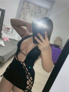 613723882: Chica busca chico en Valencia