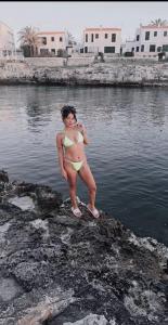 643048478: Chica busca chico en Navarra