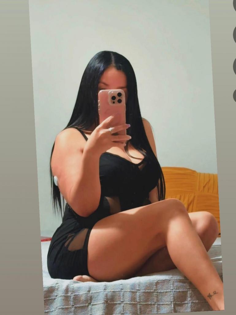 Chica busca chico en Cádiz: 