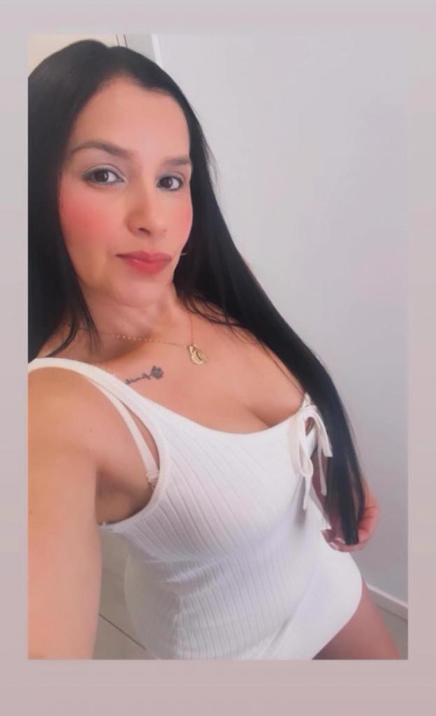 Chica busca chico en Cádiz: 