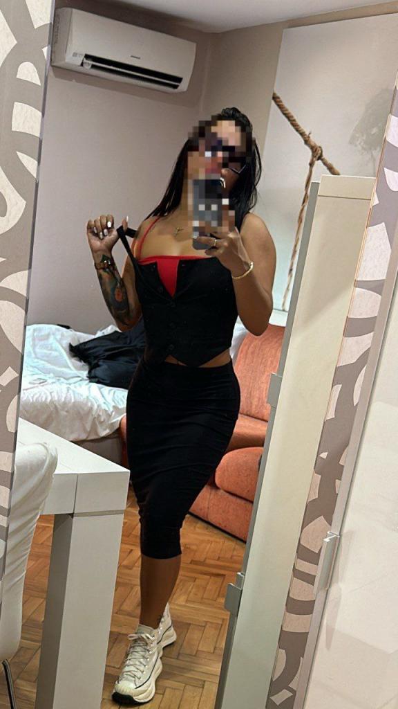 Chica busca chico en Tenerife: 