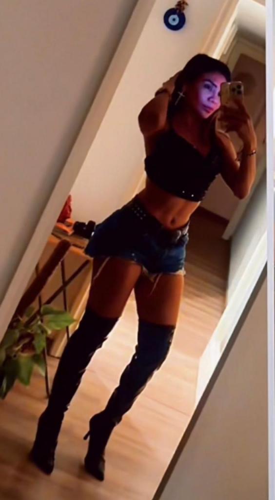 Chica busca chico en Mallorca: 