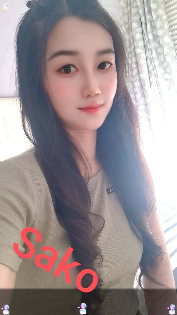 Chica busca chico en Tenerife: 