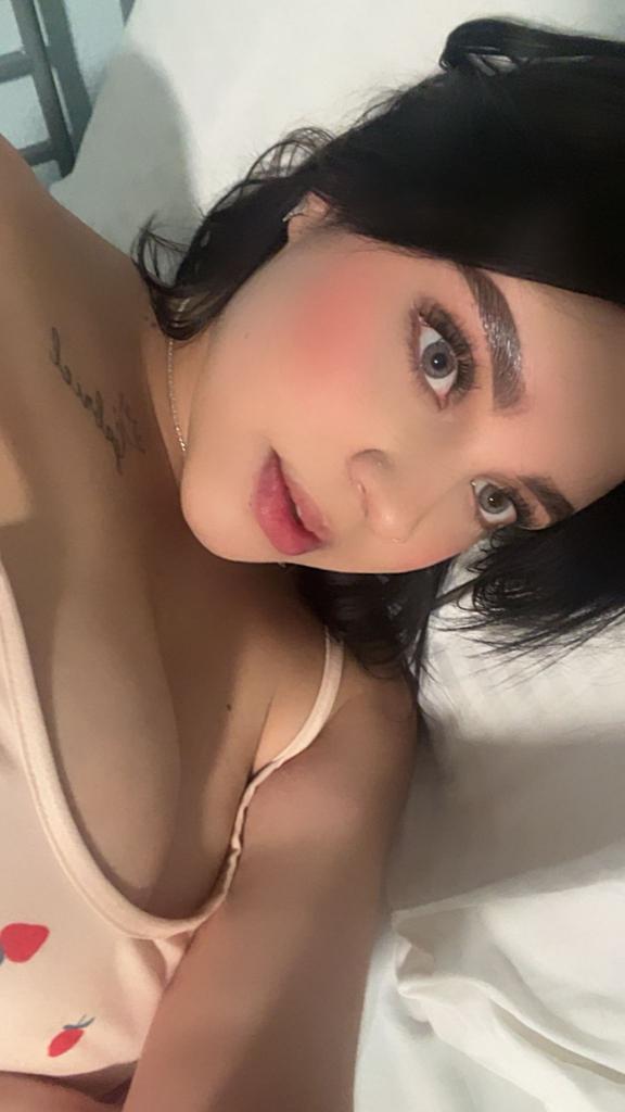 Chica busca chico en Valencia: Chica busca chico