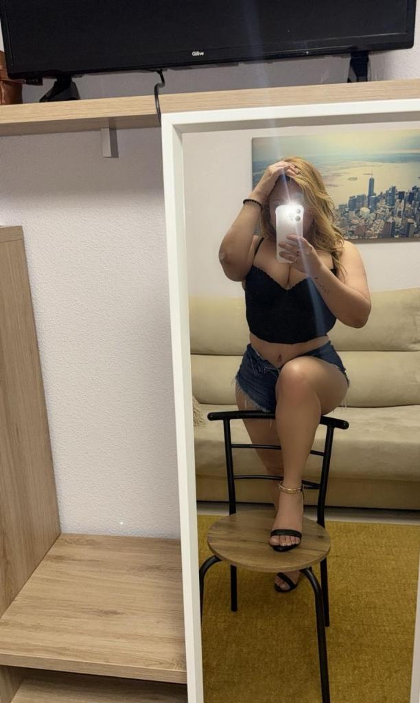 Chica busca chico en Murcia: 