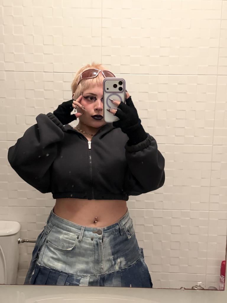 Chica busca chico en Granada: 