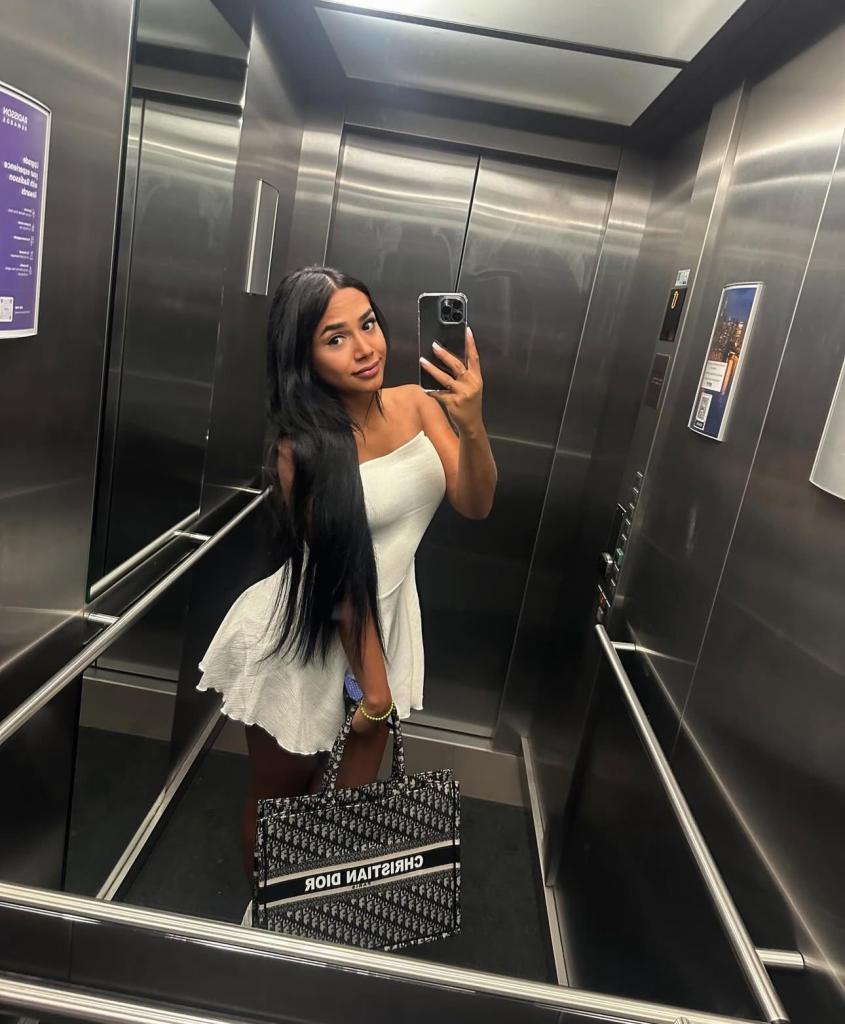 Chica busca chico en Sevilla: 