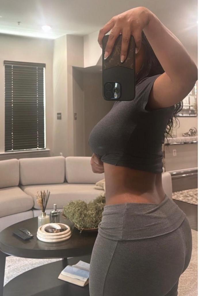 Chica busca chico en Cádiz: 