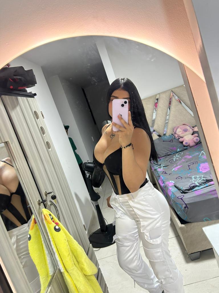 Chica busca chico en Murcia: 