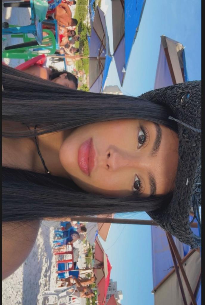 643726130: Chica busca chico en Huelva