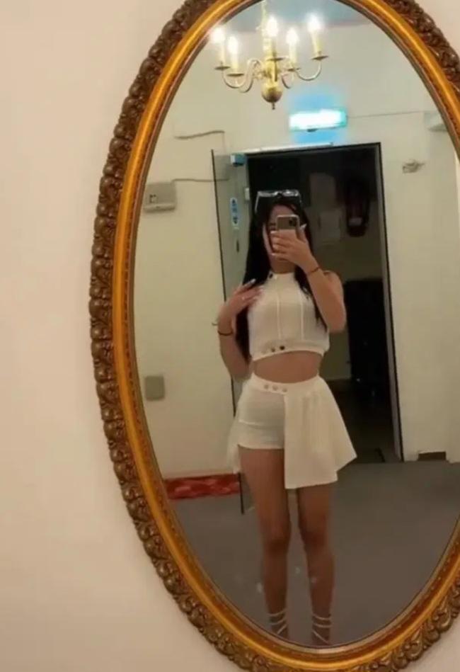 Chica busca chico en Almería: 