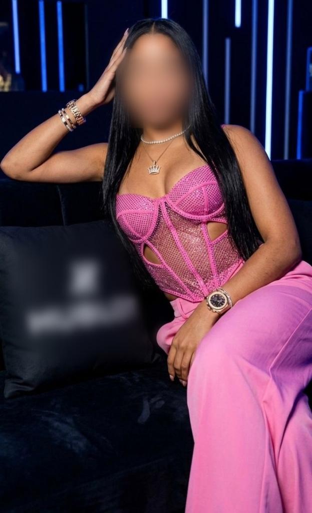 Chica busca chico en Mallorca: 