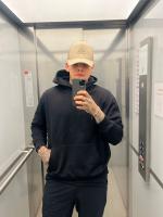 614842039: Chico busca chica en Barcelona