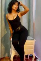 613762468: Chica busca chico en Granada