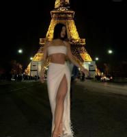 664009987: Chica busca chico en Teruel