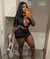 631501907: Chica busca chico en Madrid