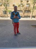 614164070: Chico busca chica en Granada