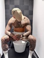 614842039: Chico busca chica en Barcelona