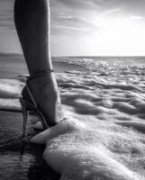 697910702: Chica busca chico en Gerona