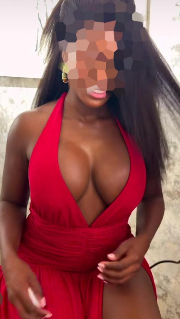 Chica busca chico en Tenerife: 