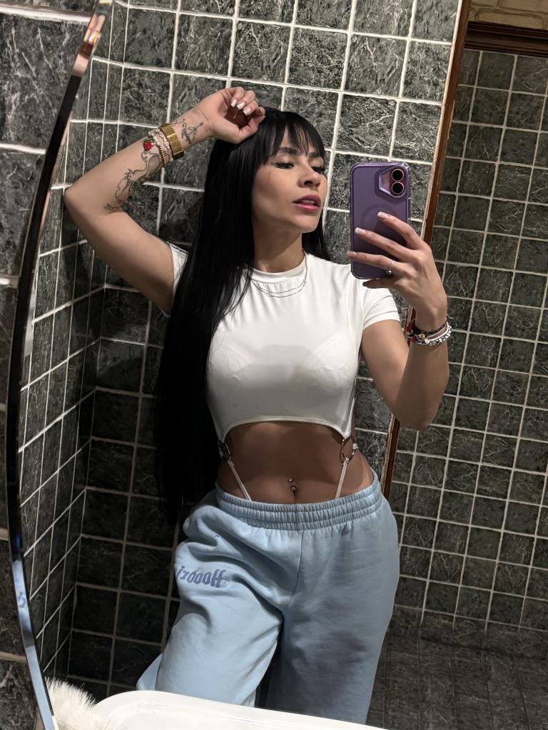 Chica busca chico en Pontevedra: Chica busca chico