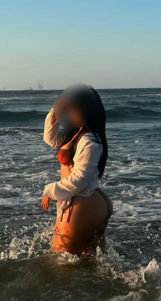 Chica busca chico en Valencia: Chica busca chico