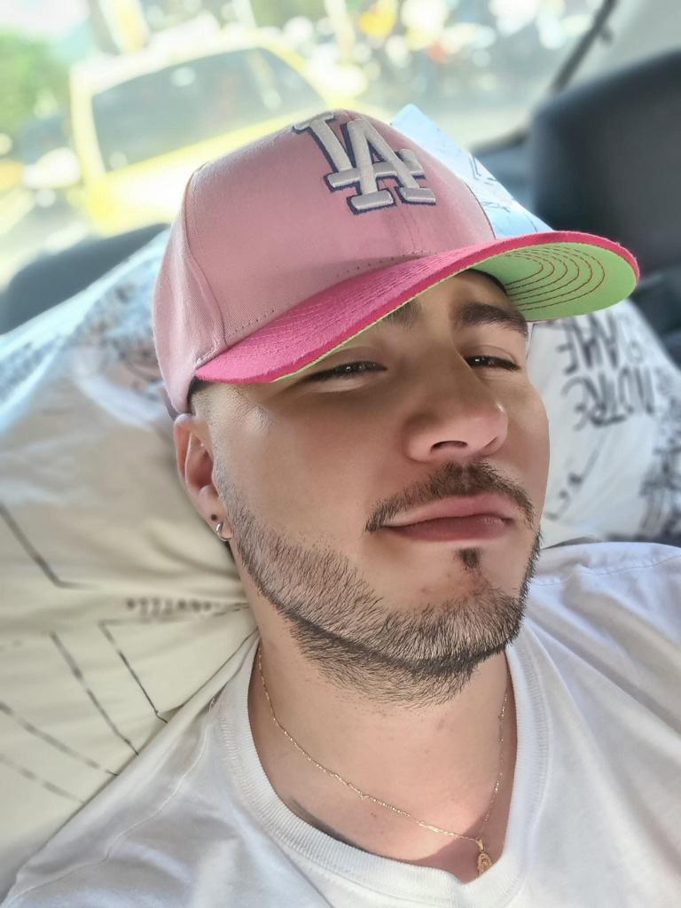 695282397: Chico busca chica en Alicante