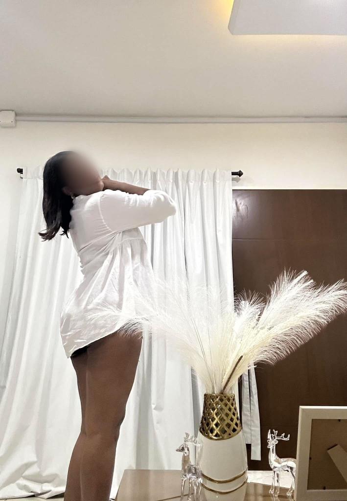 Chica busca chico en Cádiz: 