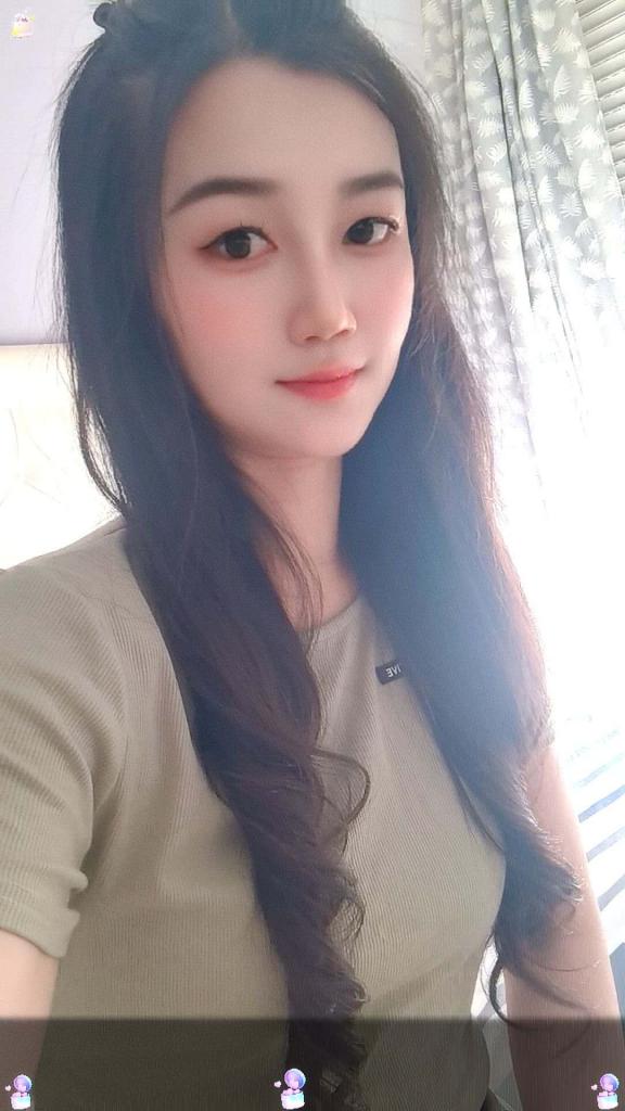 Chica busca chico en Tenerife: 