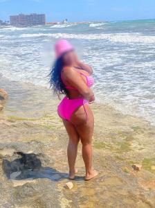 Chica busca chico en Alicante: 