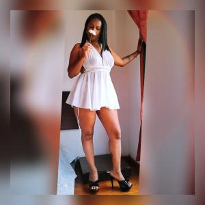 Chica busca chico en Pontevedra: 