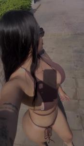 613450897: Chica busca chico en Barcelona