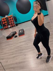 613816729: Chica busca chico en Lugo