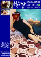 688143769: Chica busca chico en Barcelona