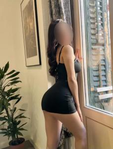 Chica busca chico en Granada: 