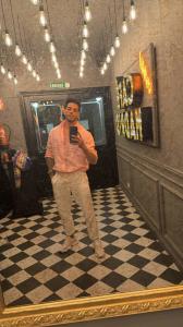 Chico busca chica en Madrid: 