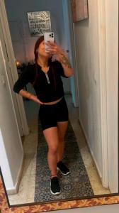 613825340: Chica busca chico en Málaga