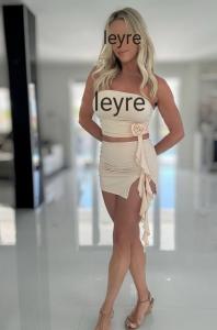 Chica busca chico en Menorca: 